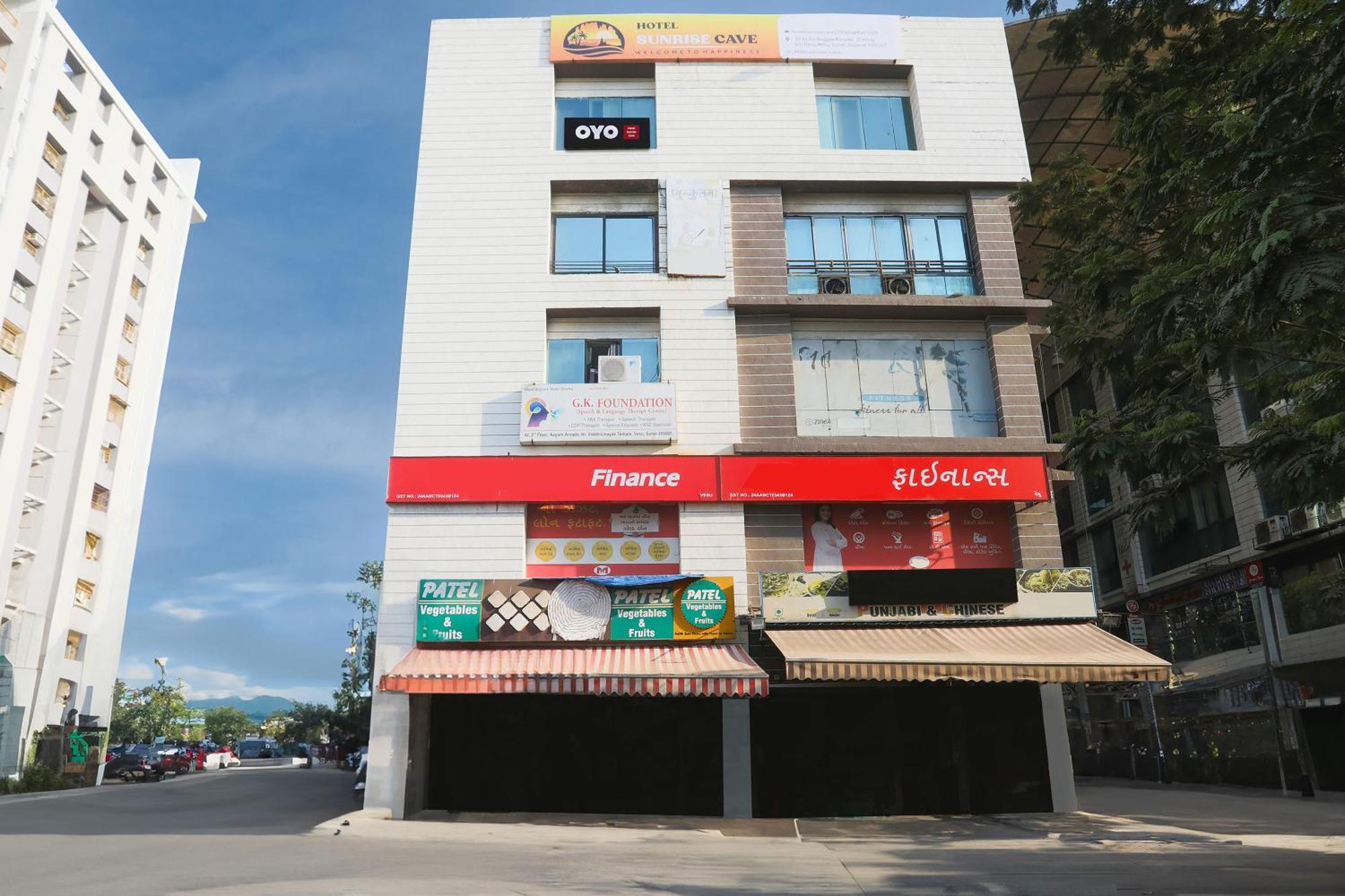 Hotel O Sunrise Cave Bhatha Екстериор снимка